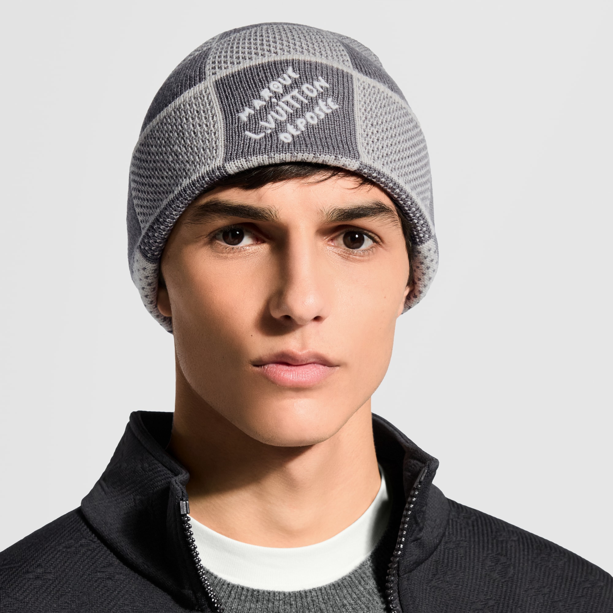 Damier Heritage Beanie - Luxury S00 Grey | LOUIS VUITTON